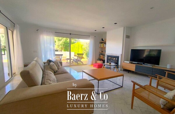 photo 9 CHARMING VILLA WITH TOURIST LICENSE AND AN EXCEPTIONAL LOCATION VERY CLOSE TO CIUTADELLA DE MENORCA