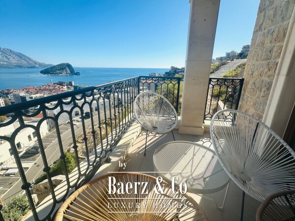 photo 1 Apartment near the Center of Budva with a Sea View