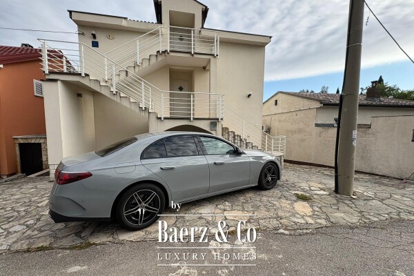 photo 18 Karlobag, Cesarica, House with 6 Apartments, First Row to the Sea