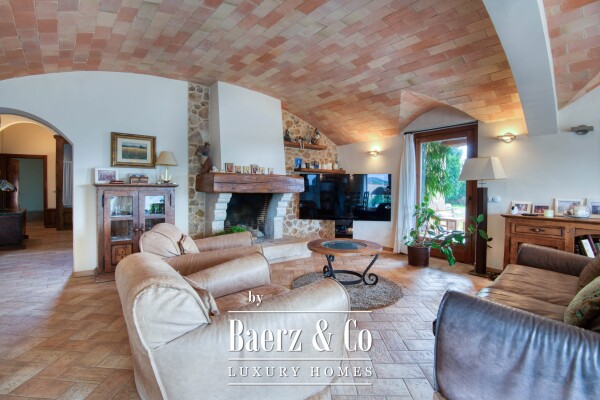 photo 8 Carrer Mestre d´Aixa 