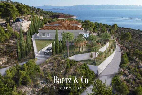 photo 1 Island of Brač, a unique villa on a 32 thousand m² property