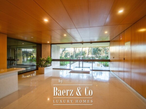 photo 26 T3 with large balconies in condominium with swimming pool