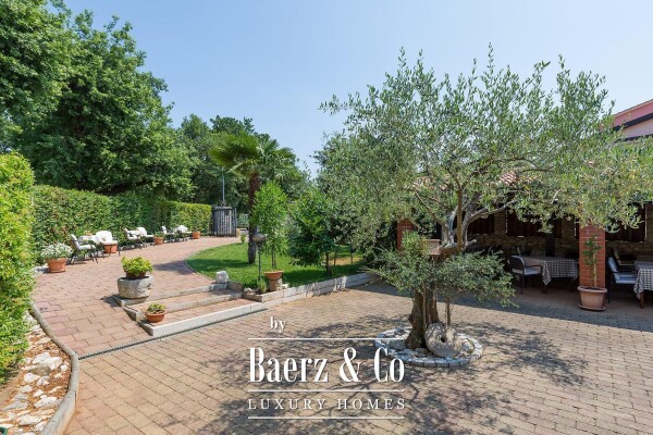 photo 4 Istria, Novigrad area, hospitality and tourism property in an excellent location