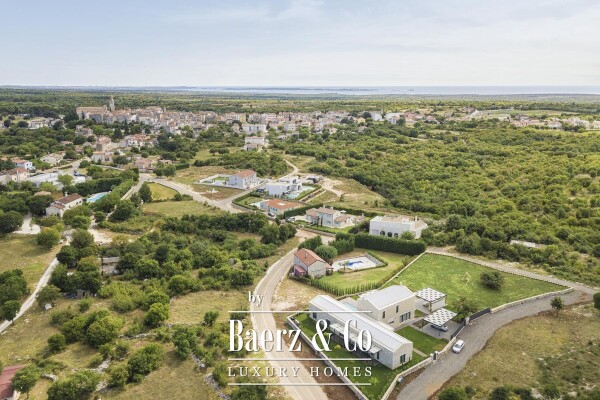 photo 3 Istria, Bale - a luxury villa with an outdoor and indoor swimming pool, sauna and a building plot