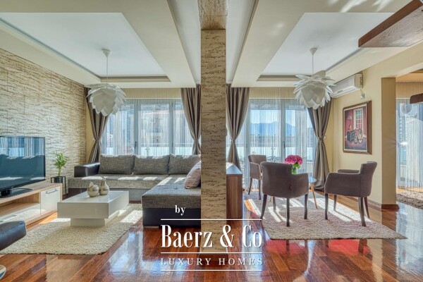 photo 1 Duplex Penthouse with a Garage in Budva