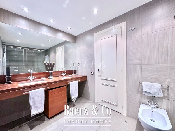 photo 36 Pau Claris 100