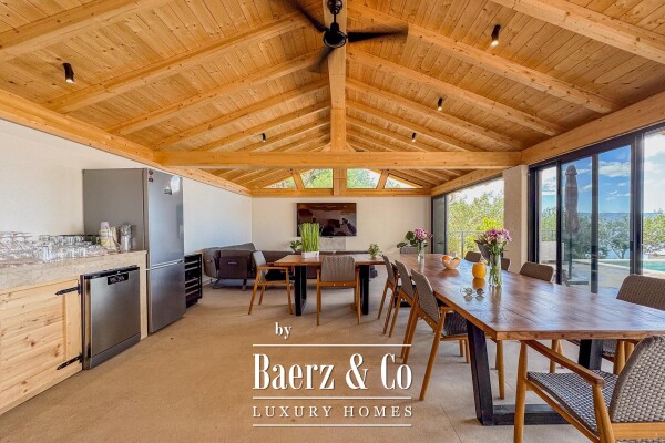 photo 15 Omiš, Krilo Jesenice, house with swimming pool and summer kitchen