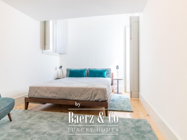 photo 22 2 + 1 bedroom Apartment in Rua de Santa Justa