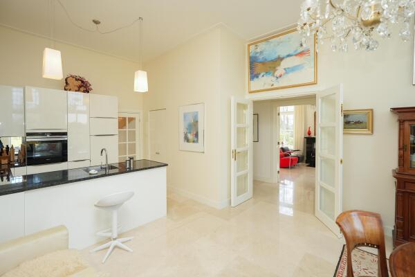 photo 10 Hezelstraat 17