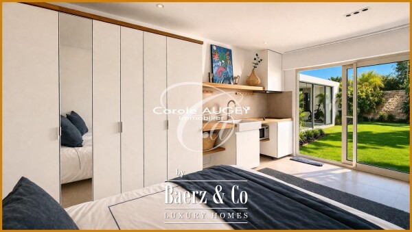 photo 18 IBIZA   Roca Llisa   Villa suspended above the sea