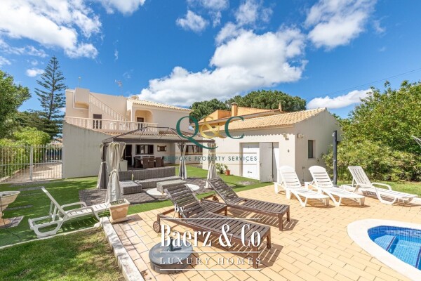 photo 19 Beautiful luxury home in Quarteira, Vilamoura
