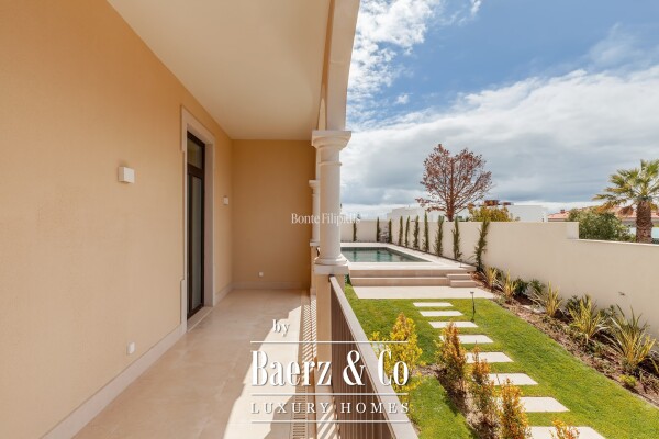 photo 1 Beautiful luxury home in Cascais e Estoril, Monte Estoril