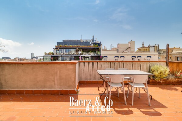 photo 5 Penthouse for sale in Ciutat Vella