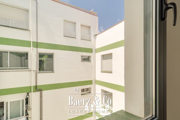 photo 17 Penthouse for sale in Ciutat Vella