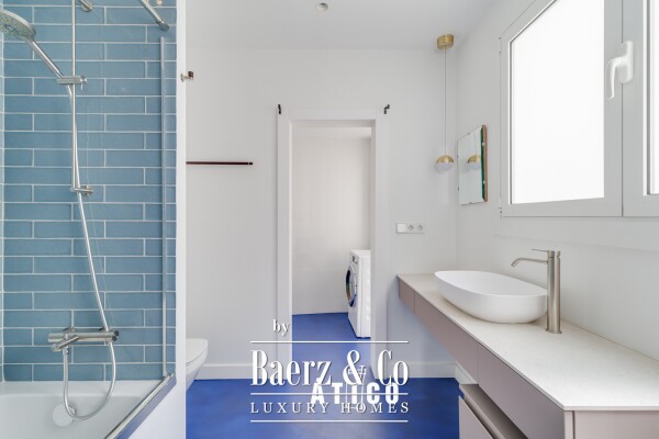 photo 20 Penthouse for sale in Ciutat Vella