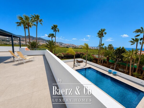 photo 3 Beautiful villa in Adeje, Tenerife south