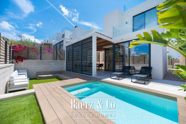 photo 1 Beautiful luxury home in Cala Tarida, Cala Tarida
