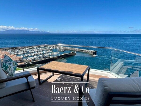 photo 37 Magnificent luxury villa on the seafront