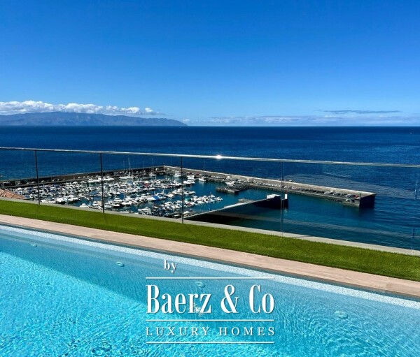 photo 40 Magnificent luxury villa on the seafront