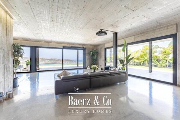 photo 2 Exceptional luxury villa in Adeje