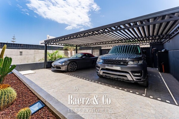 photo 28 Exceptional luxury villa in Adeje