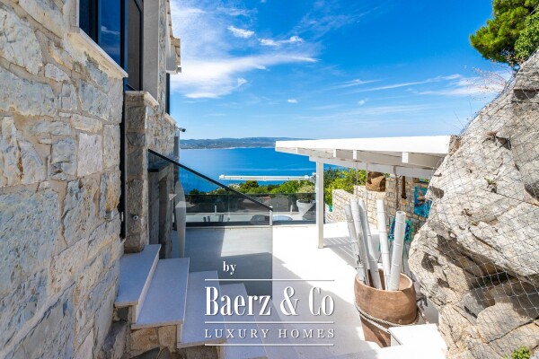 photo 12 Brela, unique stone villa with a panoramic view and a swimming pool