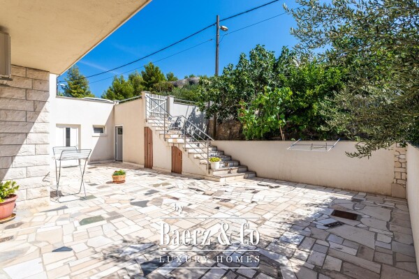 photo 6 Split, Kamen, a detached house with a total gross area of 492 m²
