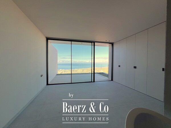 photo 9 Exclusive contemporary villa with breathtaking views