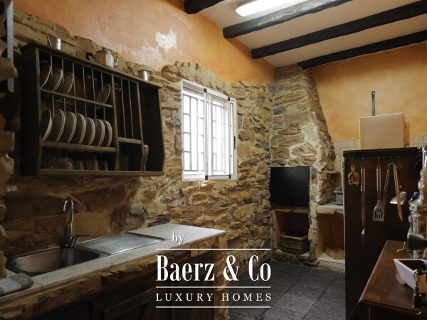 photo 33 Exclusive country house with an indoor swimming pool in La Esperanza