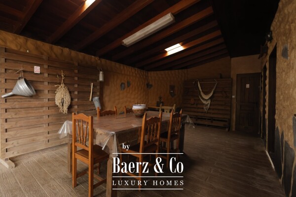 photo 38 Exclusive country house with an indoor swimming pool in La Esperanza