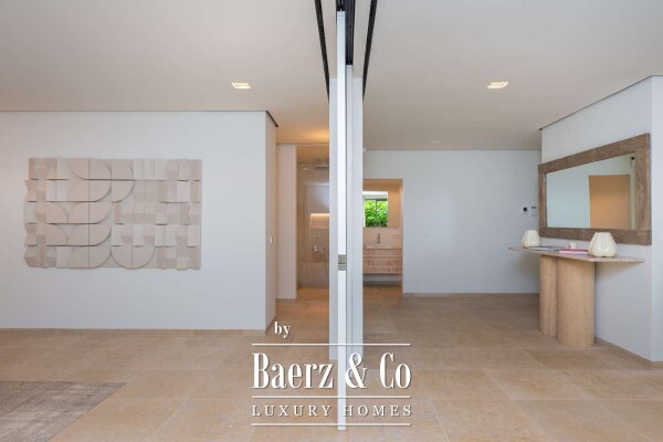 photo 12 Beautiful luxury home in Figueretas, Figueretas