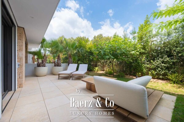 photo 19 Beautiful luxury home in Figueretas, Figueretas
