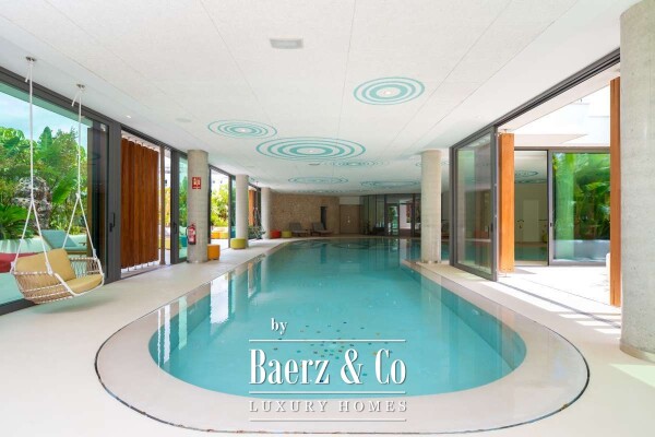 photo 25 Beautiful luxury home in Figueretas, Figueretas