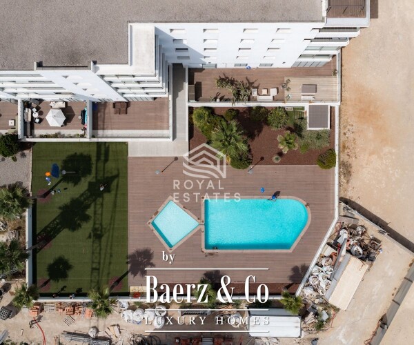 photo 23 Beautiful luxury home in Cala de Bou