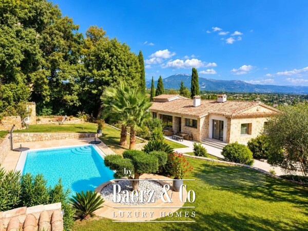 photo 2 VALBONNE - Charming residence 5 minutes on foot from the old village